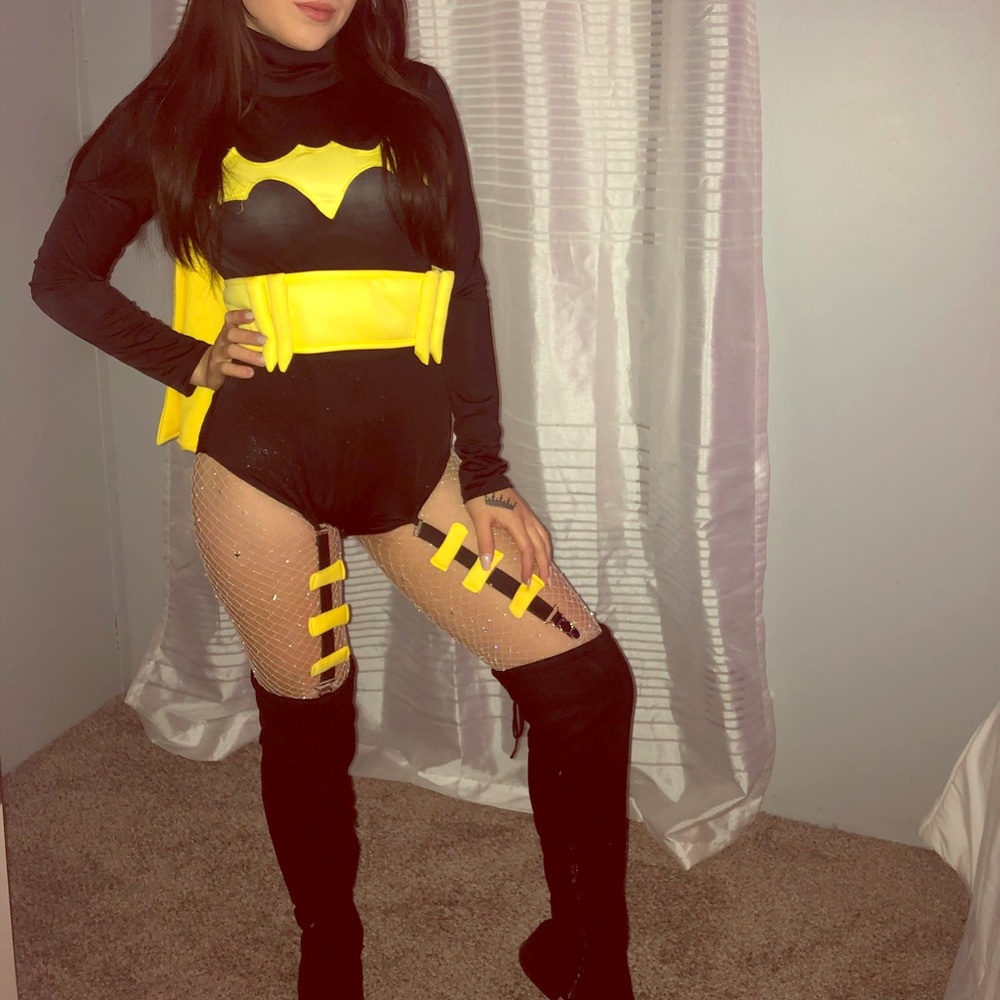 Batgirl costume